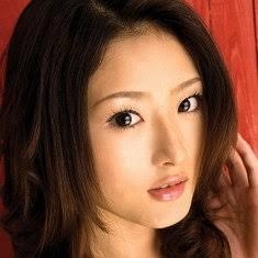 타케우치 사리나